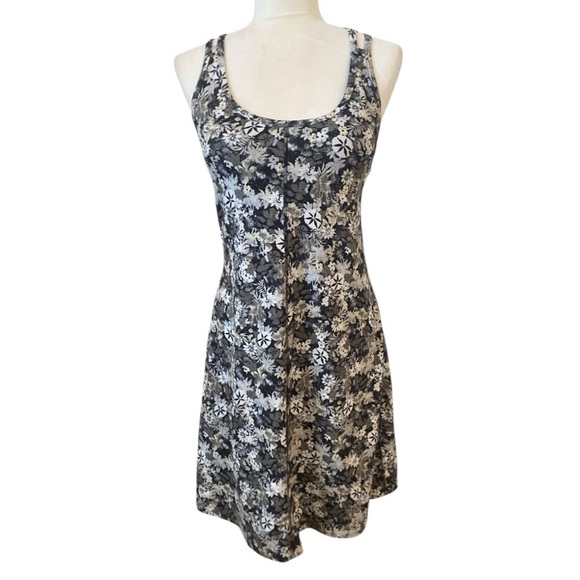 Patagonia Dresses & Skirts - Patagonia Womens Athletic Athleisure Dress